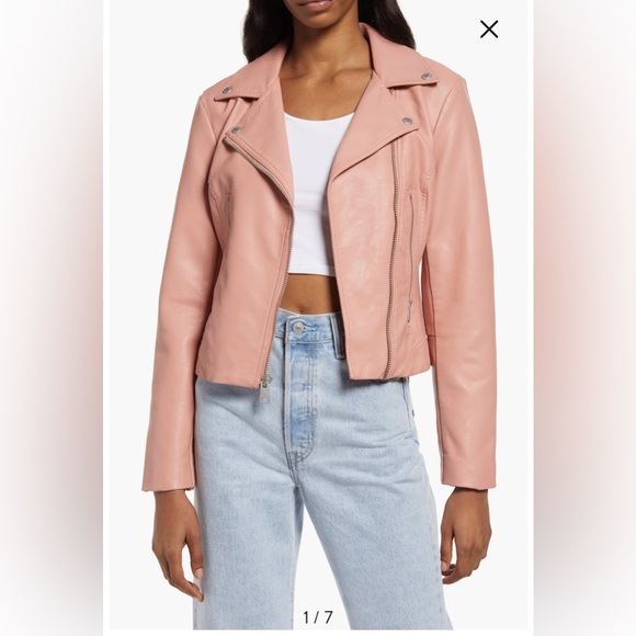⭐️SALE⭐️ Levi Strauss Faux Leather Moto Jacket - Picture 2 of 8